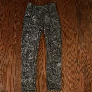 Lululemon Pace Rival Crop